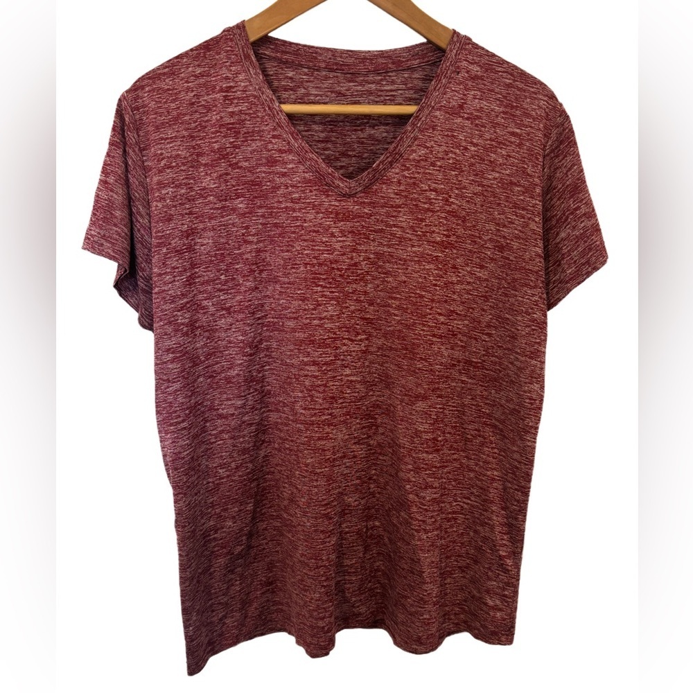 Women’s Burgundy Athletic T-Shirt‎ Size Large